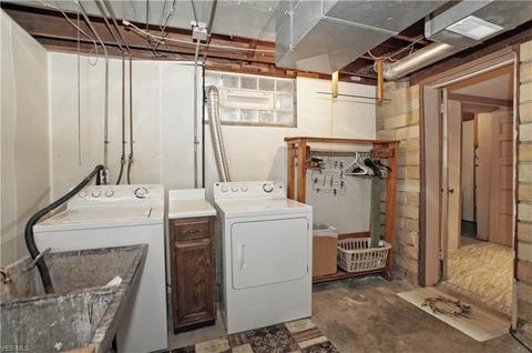 154 E 209th St, Euclid, OH 44123 photo 24