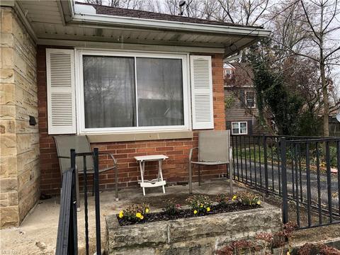 130 Caroline St, Elyria, OH 44035 photo 3