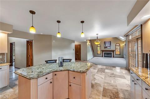 603 Winthrop Ct, Huron, OH 44839 photo 6