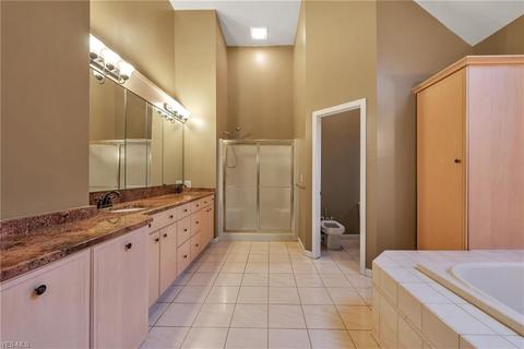 603 Winthrop Ct, Huron, OH 44839 photo 24