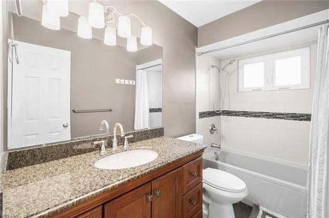 5700 Sandy Hook Dr, Parma, OH 44134 photo 14