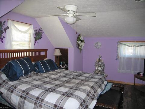 236 White Oak Dr, Elyria, OH 44035 photo 18