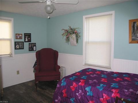 236 White Oak Dr, Elyria, OH 44035 photo 12