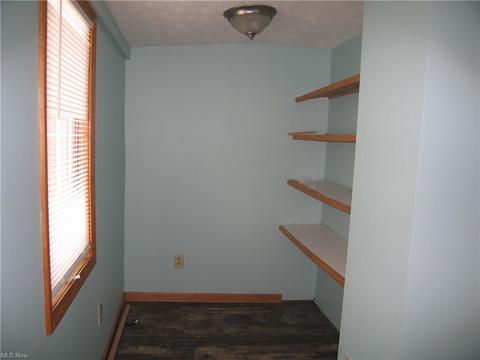 236 White Oak Dr, Elyria, OH 44035 photo 17