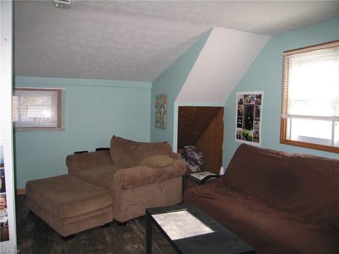 236 White Oak Dr, Elyria, OH 44035 photo 16