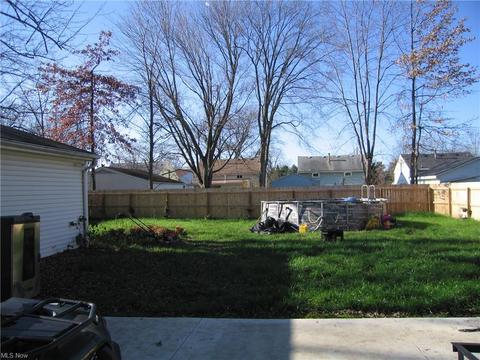 236 White Oak Dr, Elyria, OH 44035 photo 22