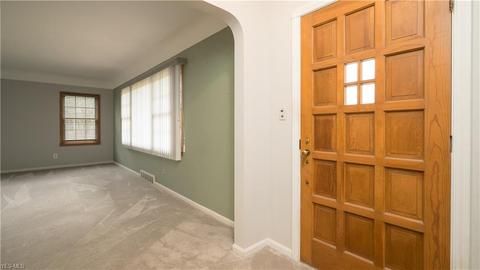 7140 State Rd, Parma, OH 44134 photo 9