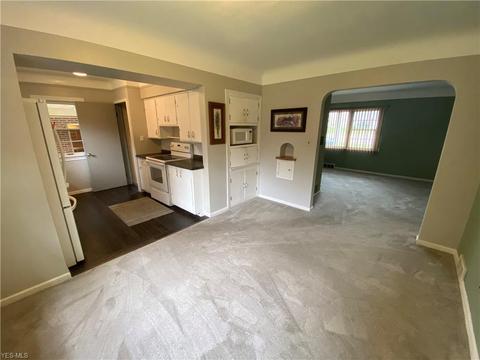 7140 State Rd, Parma, OH 44134 photo 17