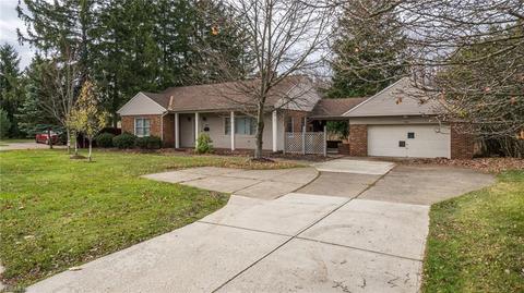 7140 State Rd, Parma, OH 44134 photo 2