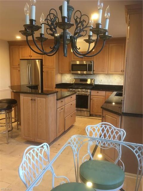 736 Treecrest Dr, Akron, OH 44333 photo 22