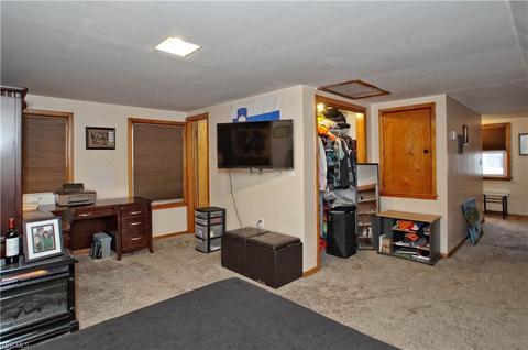 270 E 328th St, Willowick, OH 44095 photo 14