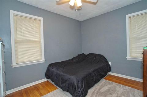270 E 328th St, Willowick, OH 44095 photo 6