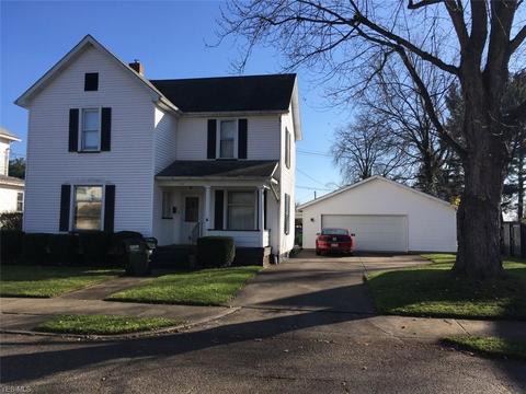 126 E 6th St, Dover, OH 44622 photo 2