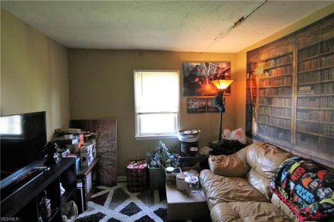 9714 Windham Parkham Rd, Windham, OH 44288 photo 12