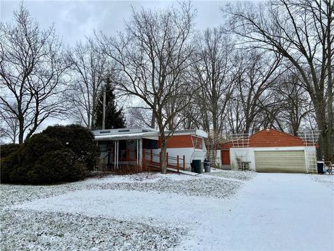 1805 Difford Dr, Niles, OH 44446 photo 2