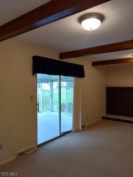 396 Treeside Dr, Stow, OH 44224 photo 6