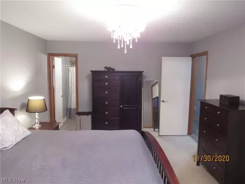 1380 Lourdes Dr, Parma, OH 44134 photo 23
