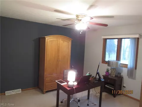 1380 Lourdes Dr, Parma, OH 44134 photo 17