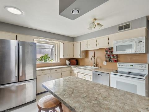 146 Poplar Ave NW, Canton, OH 44708 photo 7