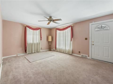 406 Valleyview Ave NW, Canton, OH 44708 photo 4