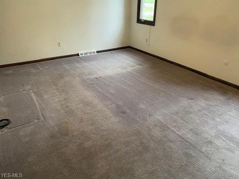 7357 Cromwell Dr, Solon, OH 44139 photo 2