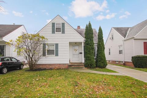 27150 Forestview Ave, Euclid, OH 44132 photo 1