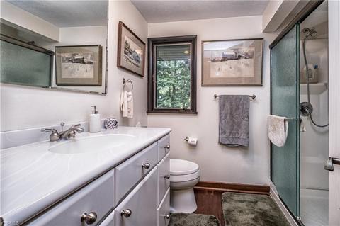 2661 Perry Dr NW, Canton, OH 44708 photo 14