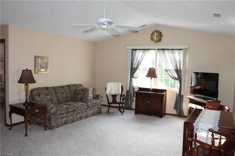 2047 Eagle Pass, Wooster, OH 44691 photo 2