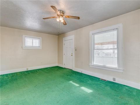 77 E Catawba Ave, Akron, OH 44301 photo 7