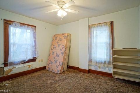 689 Thayer St, Akron, OH 44310 photo 20