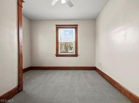 480 Devitt Ave, Campbell, OH 44405 photo 11