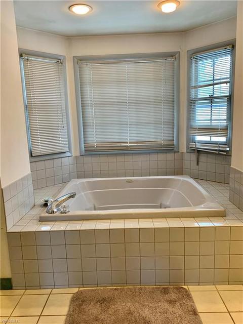 1228 E Garfield Rd, Aurora, OH 44202 photo 15