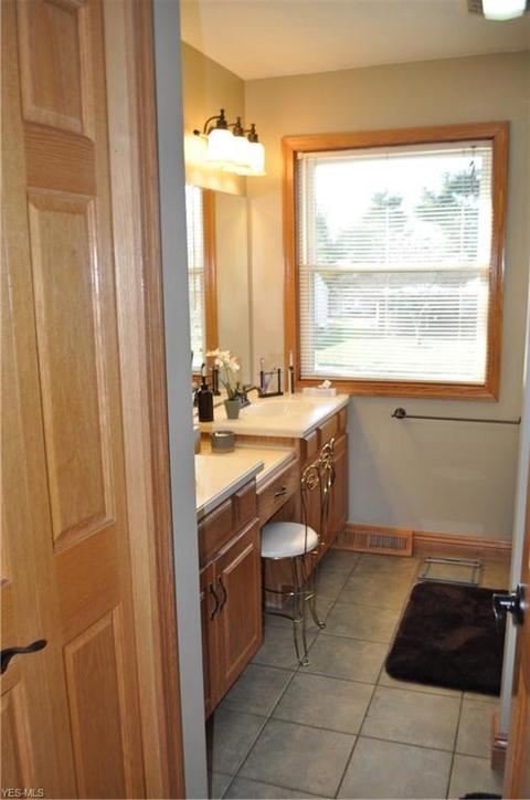 710 Netherwood Ave NW, Canton, OH 44708 photo 28