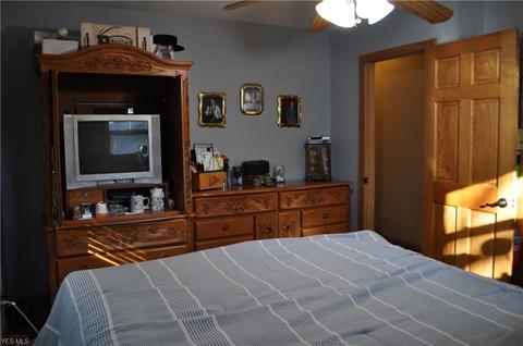 710 Netherwood Ave NW, Canton, OH 44708 photo 23