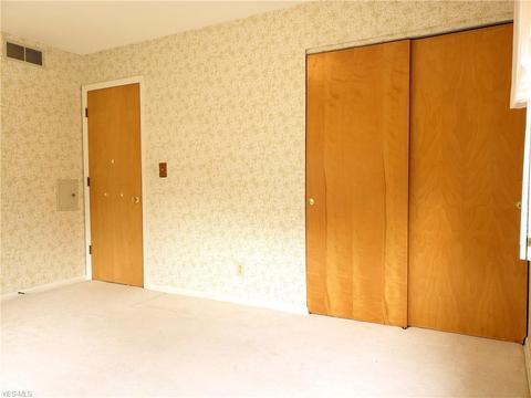 799 Mark Dr, Akron, OH 44313 photo 17
