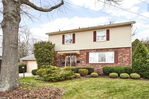 799 Mark Dr, Akron, OH 44313 photo 1