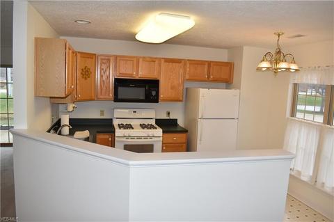 6000 Lake Rd W #112, Ashtabula, OH 44004 photo 9