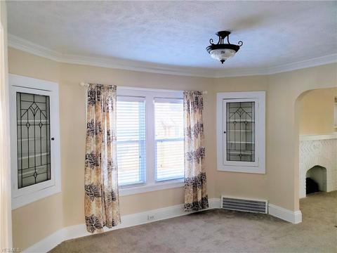 820 E 239th St, Euclid, OH 44123 photo 10