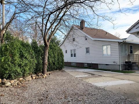 820 E 239th St, Euclid, OH 44123 photo 5