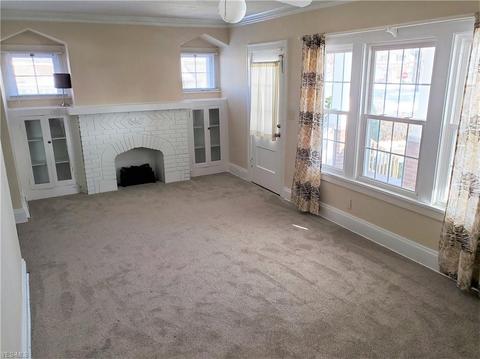 820 E 239th St, Euclid, OH 44123 photo 6