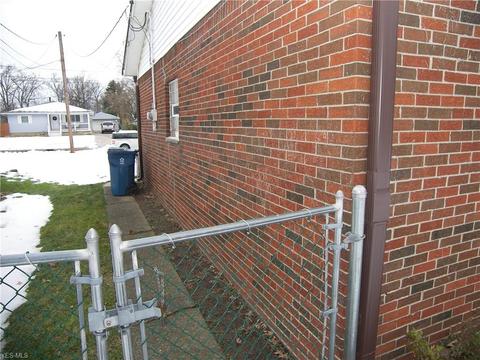 2056 E 37th St, Lorain, OH 44055 photo 31