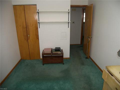 2056 E 37th St, Lorain, OH 44055 photo 12