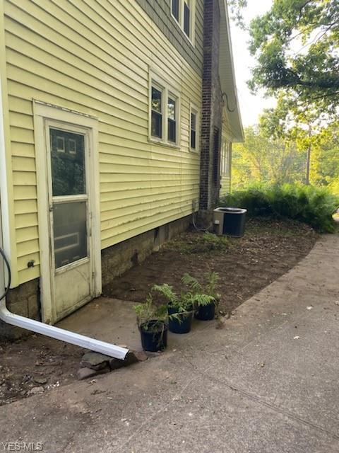 656 E Main St, Madison, OH 44057 photo 20