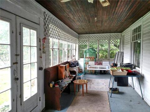 656 E Main St, Madison, OH 44057 photo 22