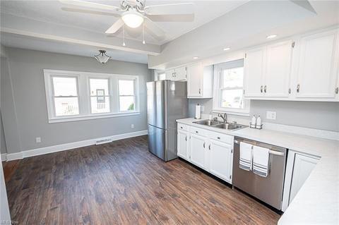 4769 Eldo St, Willoughby, OH 44094 photo 8