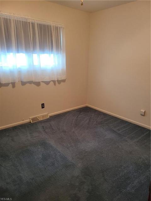2039 E 37th St, Lorain, OH 44055 photo 14