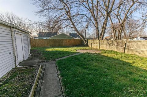 1204 Maple Dr, Lorain, OH 44052 photo 34