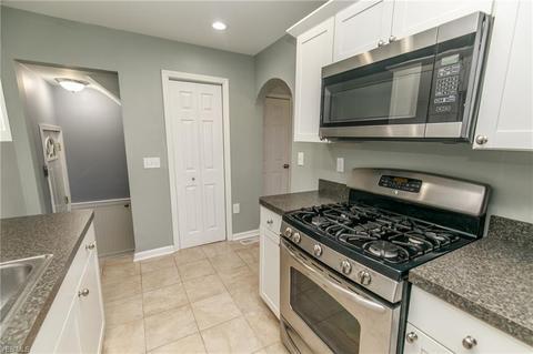 1204 Maple Dr, Lorain, OH 44052 photo 10