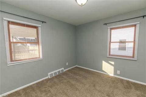 1204 Maple Dr, Lorain, OH 44052 photo 11