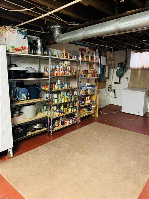 222 Howe St, Elyria, OH 44035 photo 18